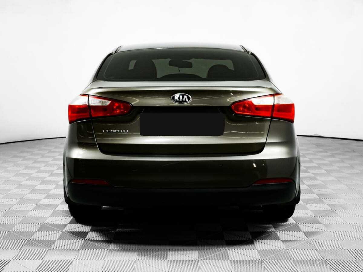 Kia Cerato с пробегом — 2014 год. Фото: #5