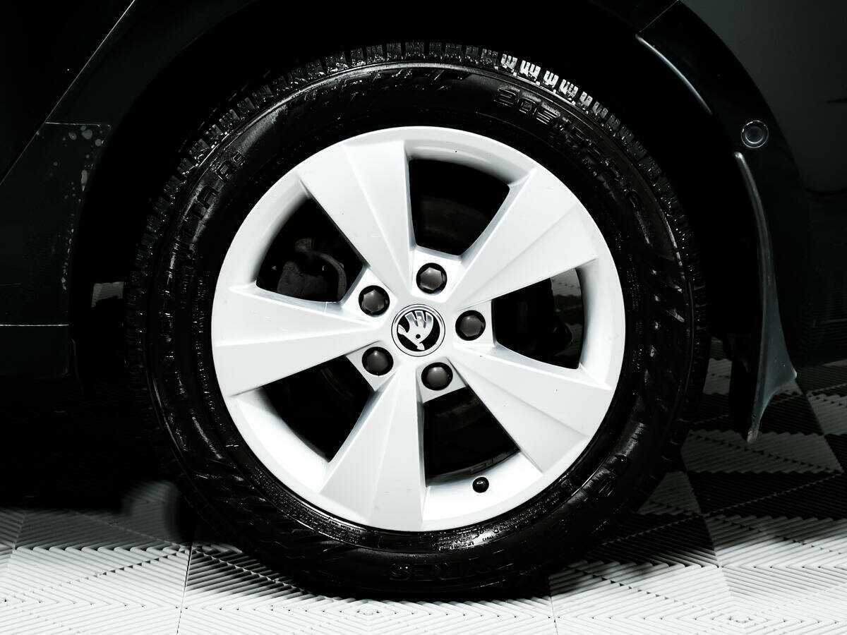 Skoda Octavia с пробегом — 2017 год. Фото: #13