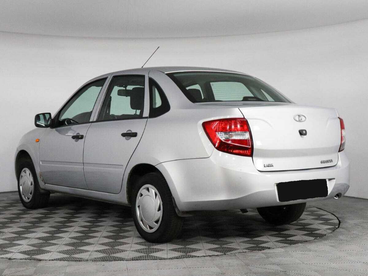 Lada (ВАЗ) Granta с пробегом — 2014 год. Фото: #6