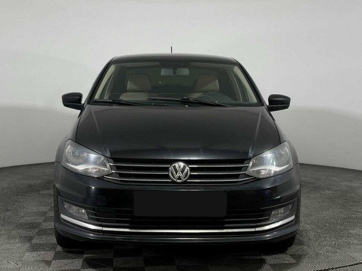 Volkswagen Polo с пробегом — 2016 год. Фото: #1