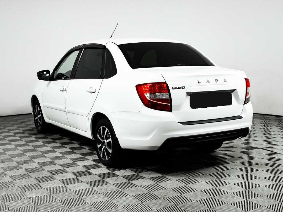 Lada (ВАЗ) Granta с пробегом — 2020 год. Фото: #6