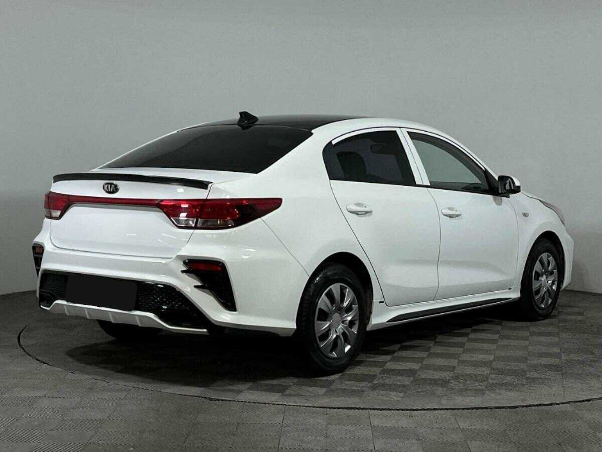 Kia Rio с пробегом — 2018 год. Фото: #4