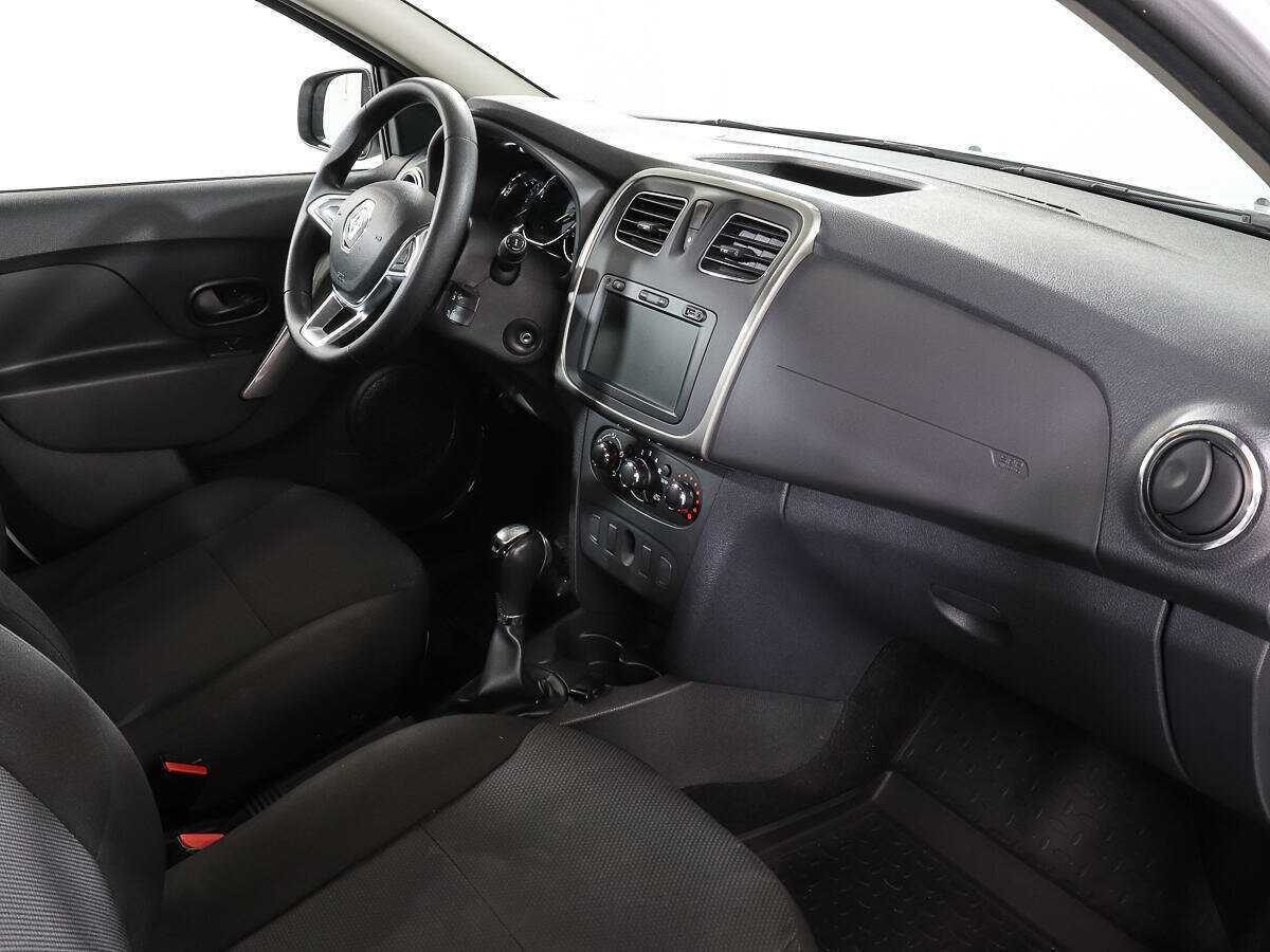 Renault Logan с пробегом — 2020 год. Фото: #8