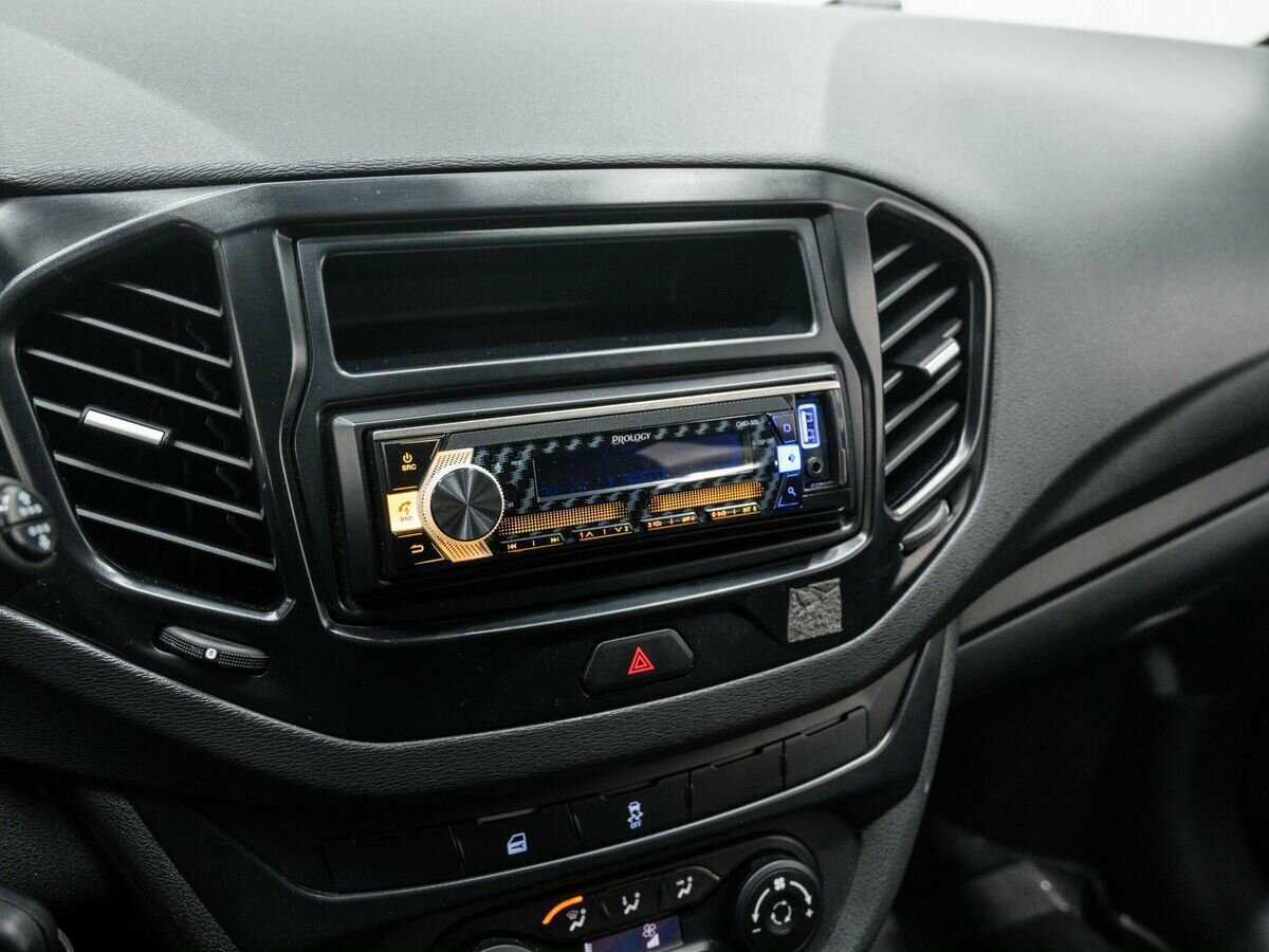 Lada (ВАЗ) Vesta с пробегом — 2021 год. Фото: #15