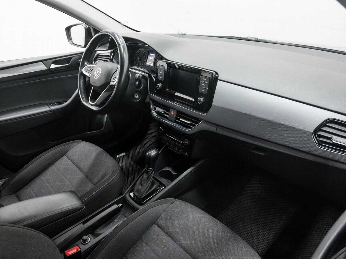 Volkswagen Polo с пробегом — 2021 год. Фото: #7