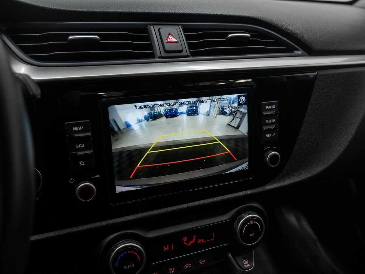 Kia Rio с пробегом — 2020 год. Фото: #20