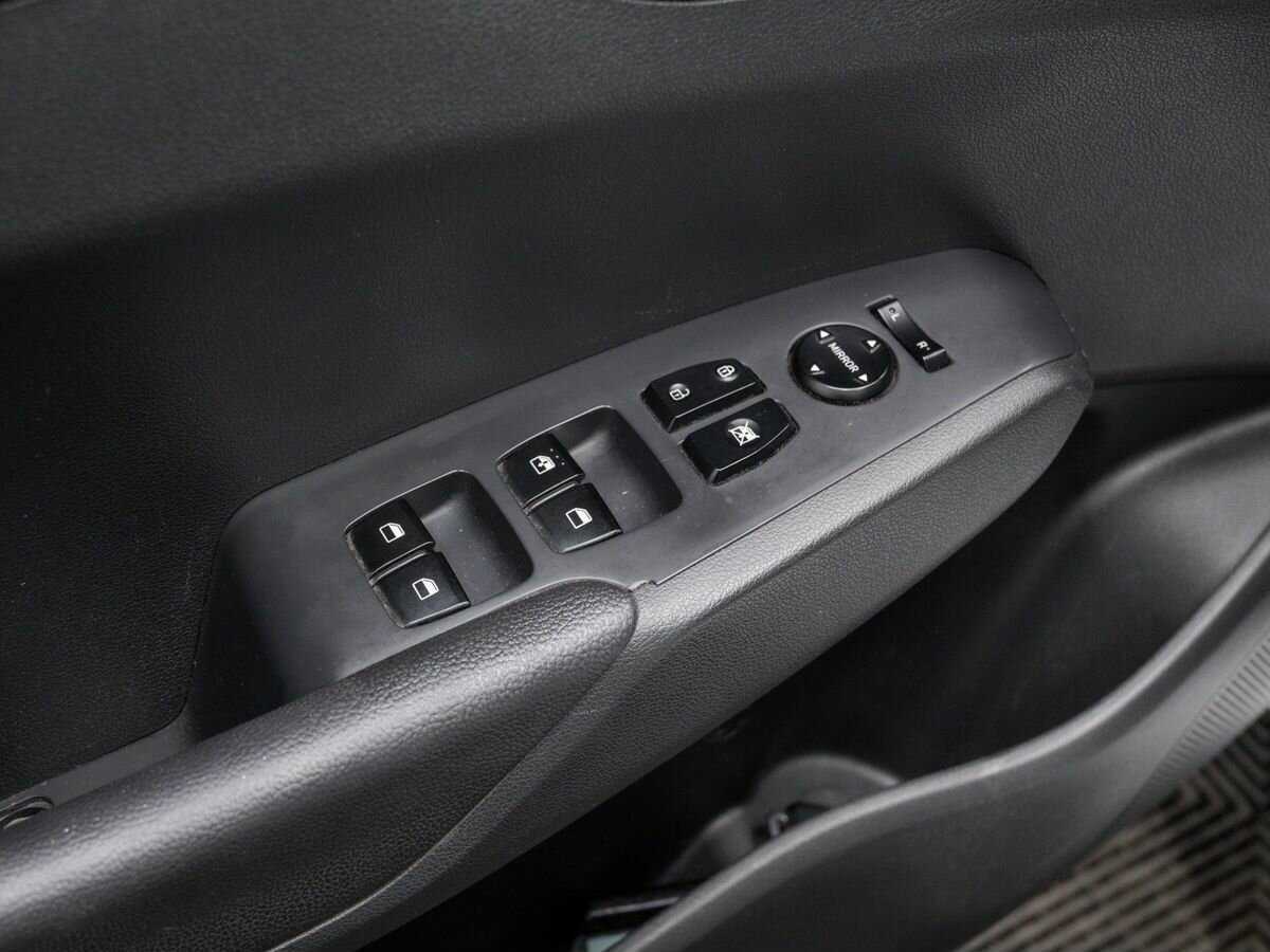 Hyundai Solaris с пробегом — 2021 год. Фото: #13