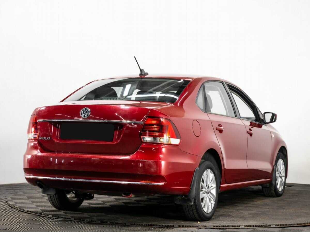 Volkswagen Polo с пробегом — 2017 год. Фото: #1