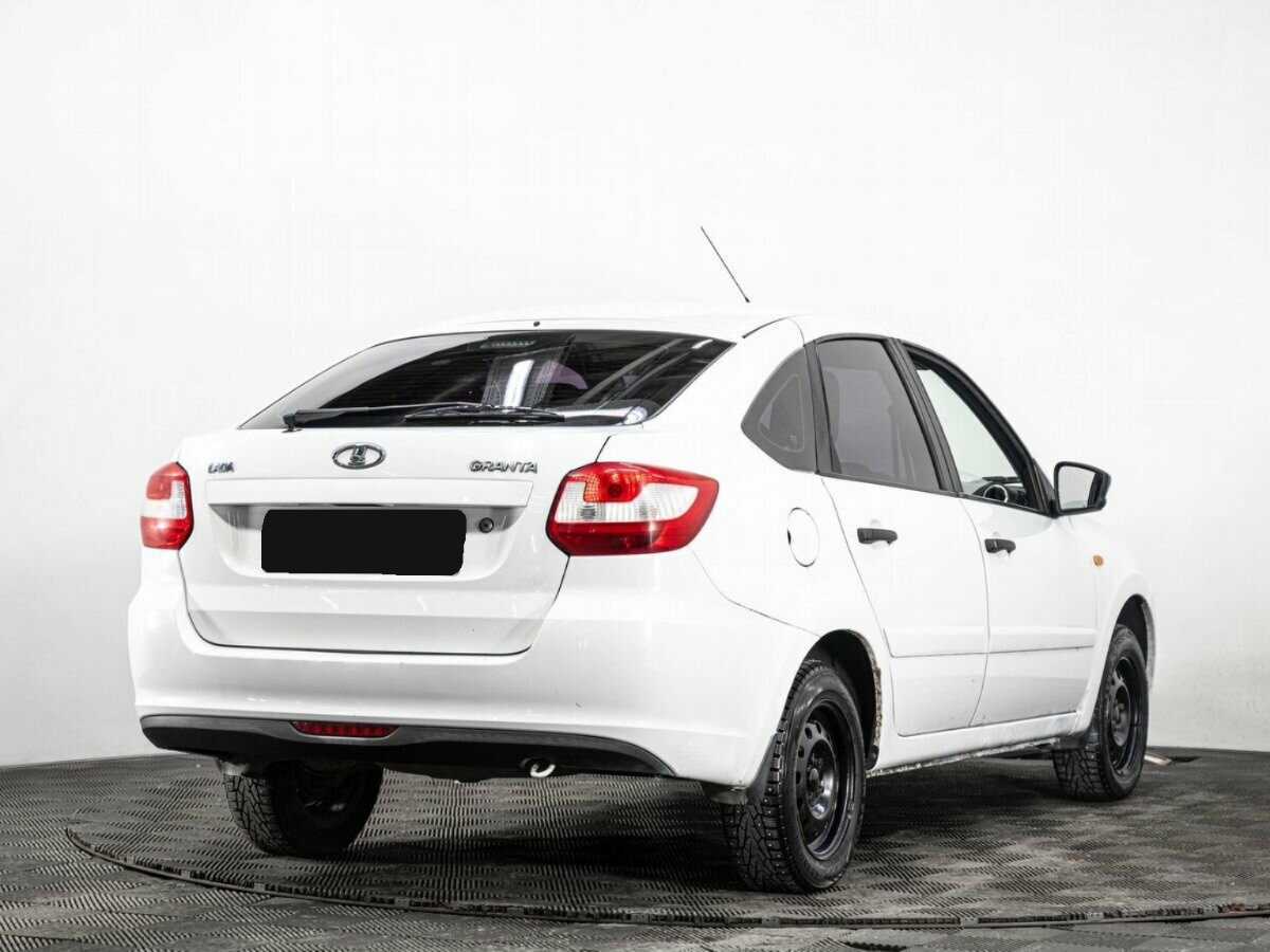 Lada (ВАЗ) Granta с пробегом — 2014 год. Фото: #3