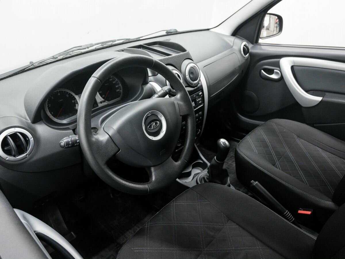 Lada (ВАЗ) Largus с пробегом — 2018 год. Фото: #13