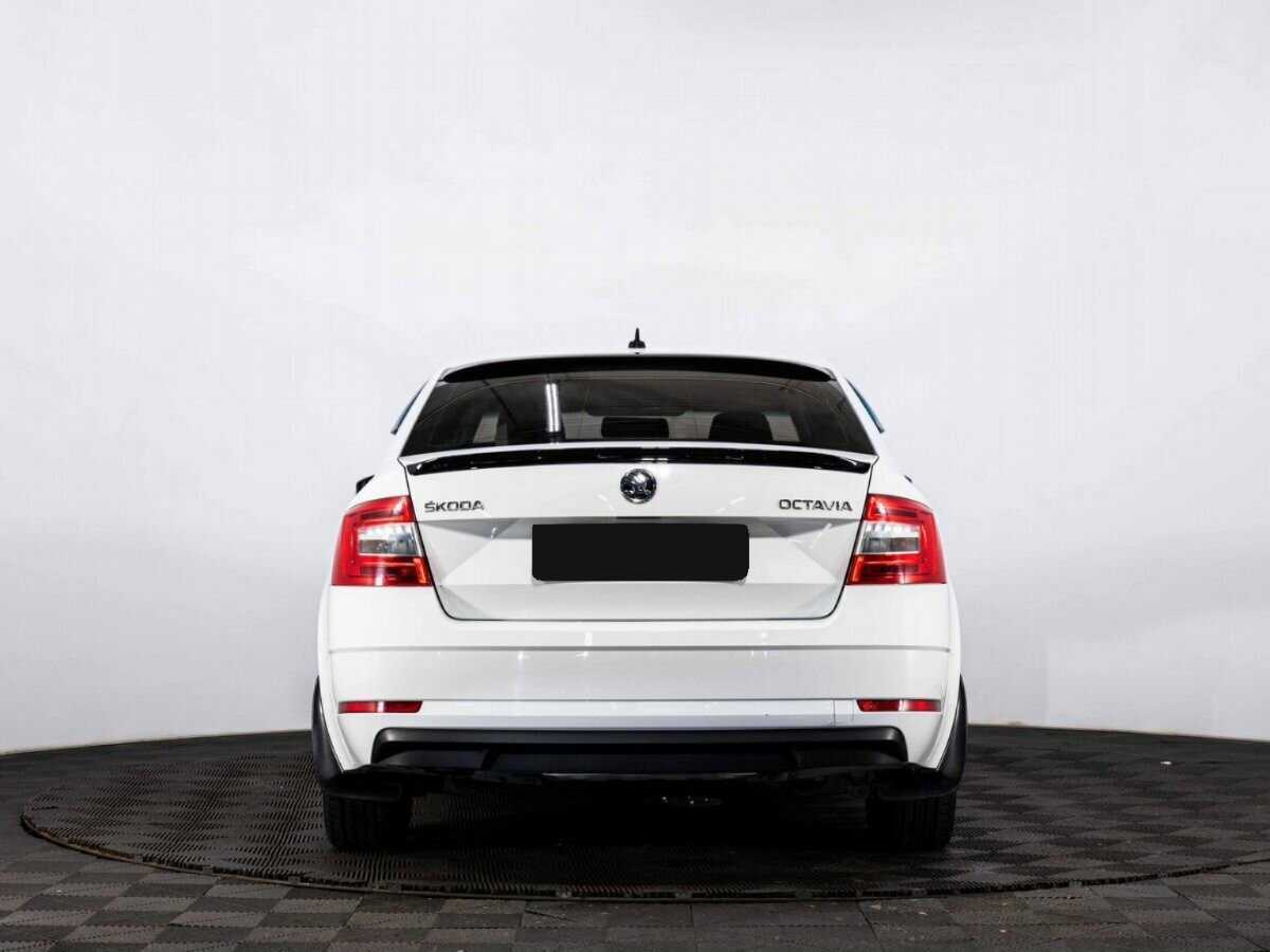 Skoda Octavia с пробегом — 2018 год. Фото: #4