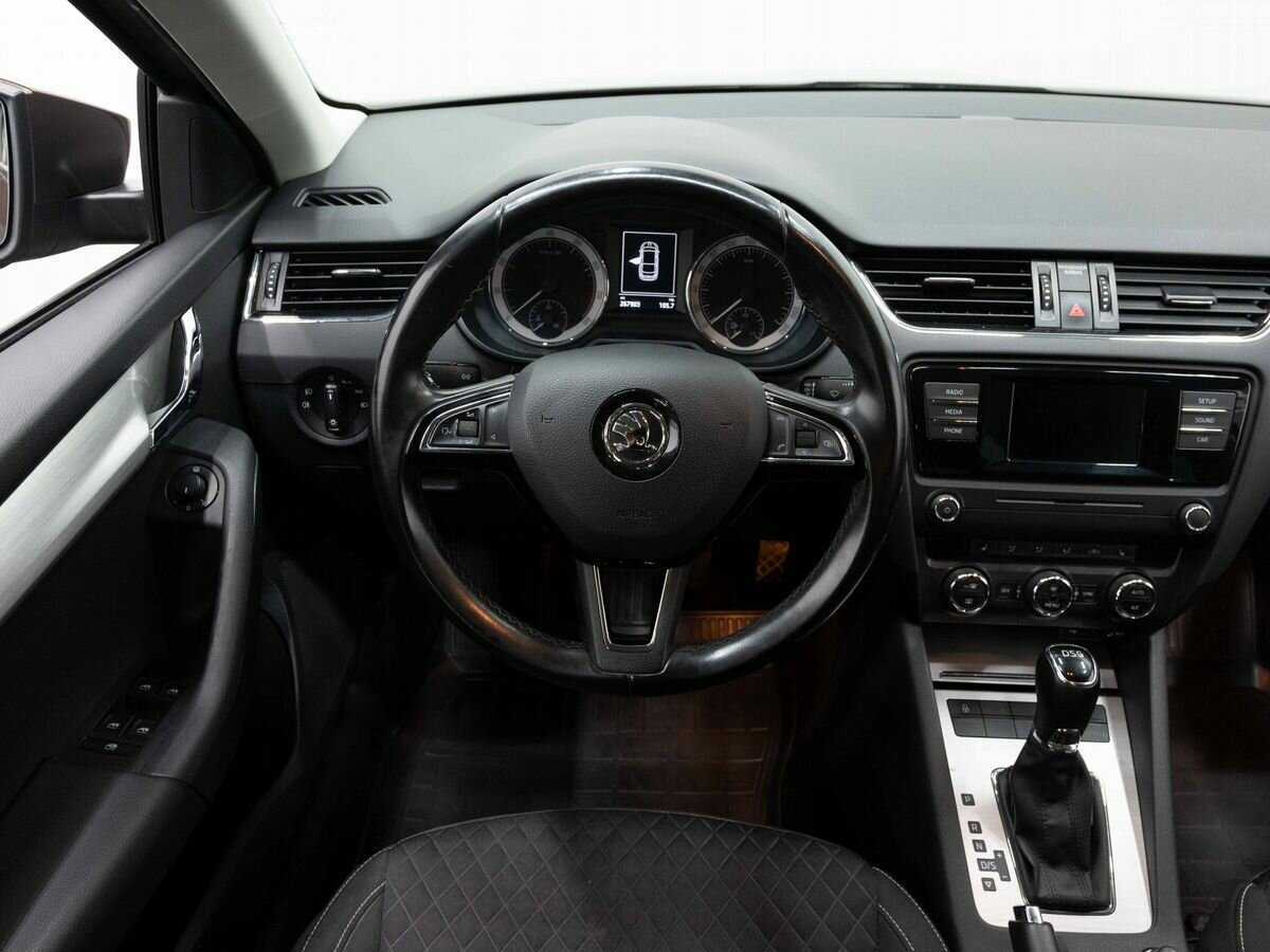 Skoda Octavia с пробегом — 2016 год. Фото: #15