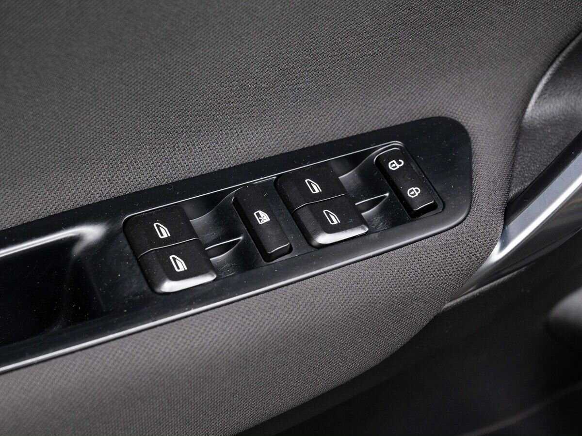 Geely Atlas с пробегом — 2020 год. Фото: #18