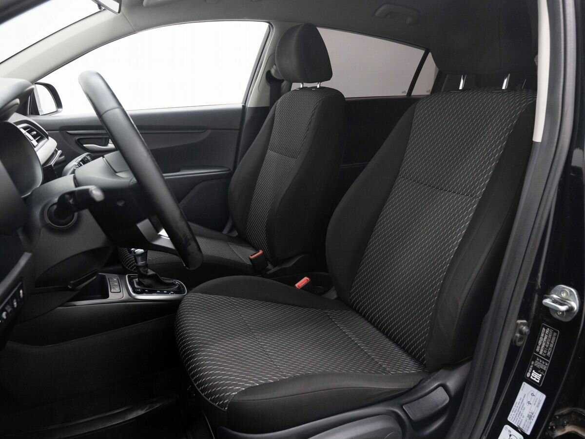 Kia Rio с пробегом — 2017 год. Фото: #8