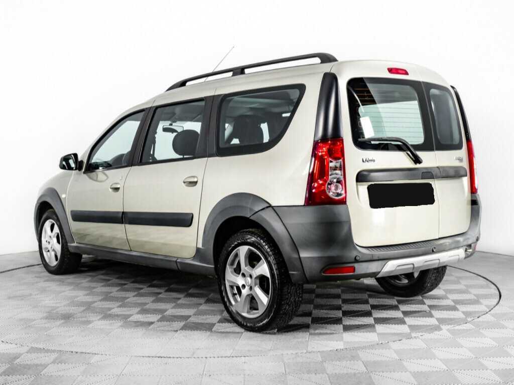 Lada (ВАЗ) Largus с пробегом — 2016 год. Фото: #6