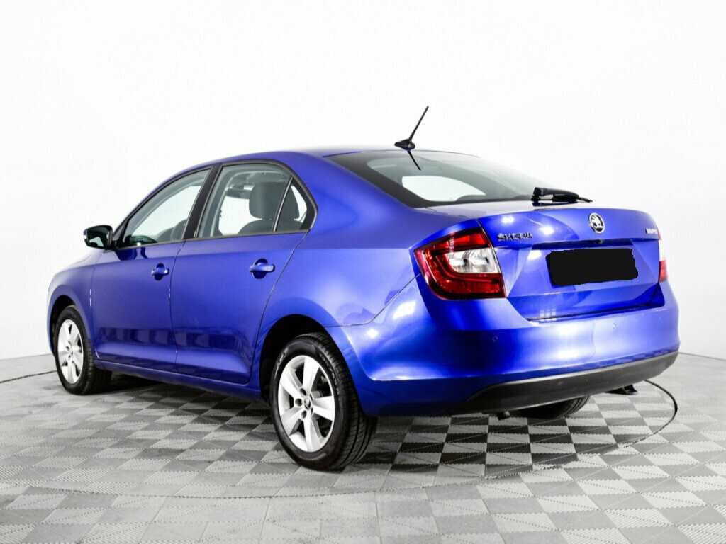Skoda Rapid с пробегом — 2018 год. Фото: #6