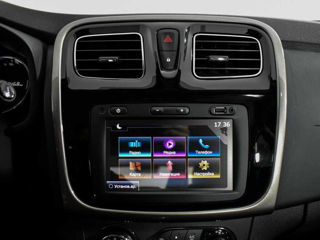 Renault Sandero с пробегом — 2019 год. Фото: #13