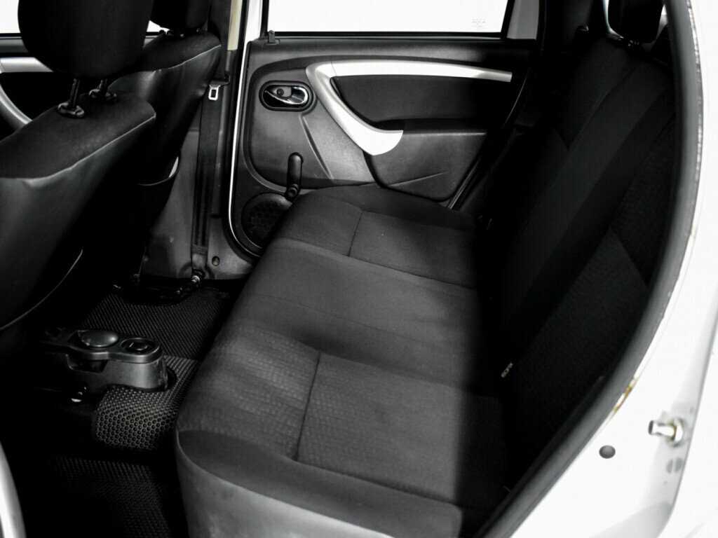 Nissan Terrano с пробегом — 2016 год. Фото: #6