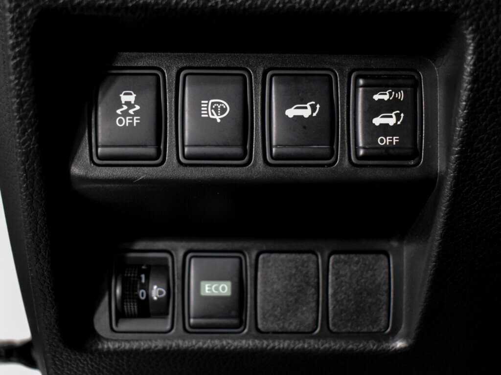 Nissan X-Trail с пробегом — 2016 год. Фото: #9