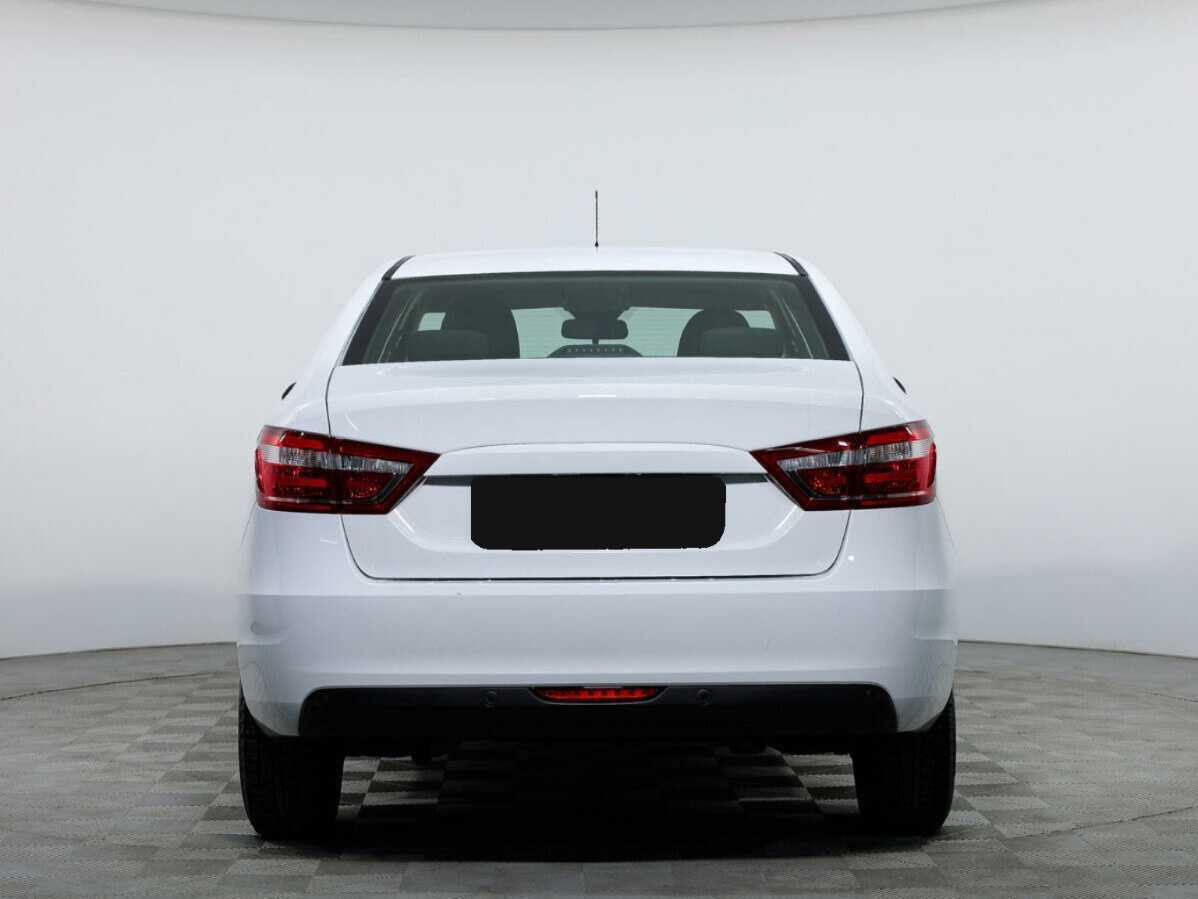 Lada (ВАЗ) Vesta с пробегом — 2022 год. Фото: #3