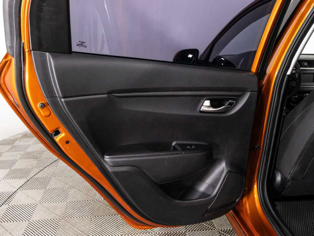 Kia Rio с пробегом — 2021 год. Фото: #23