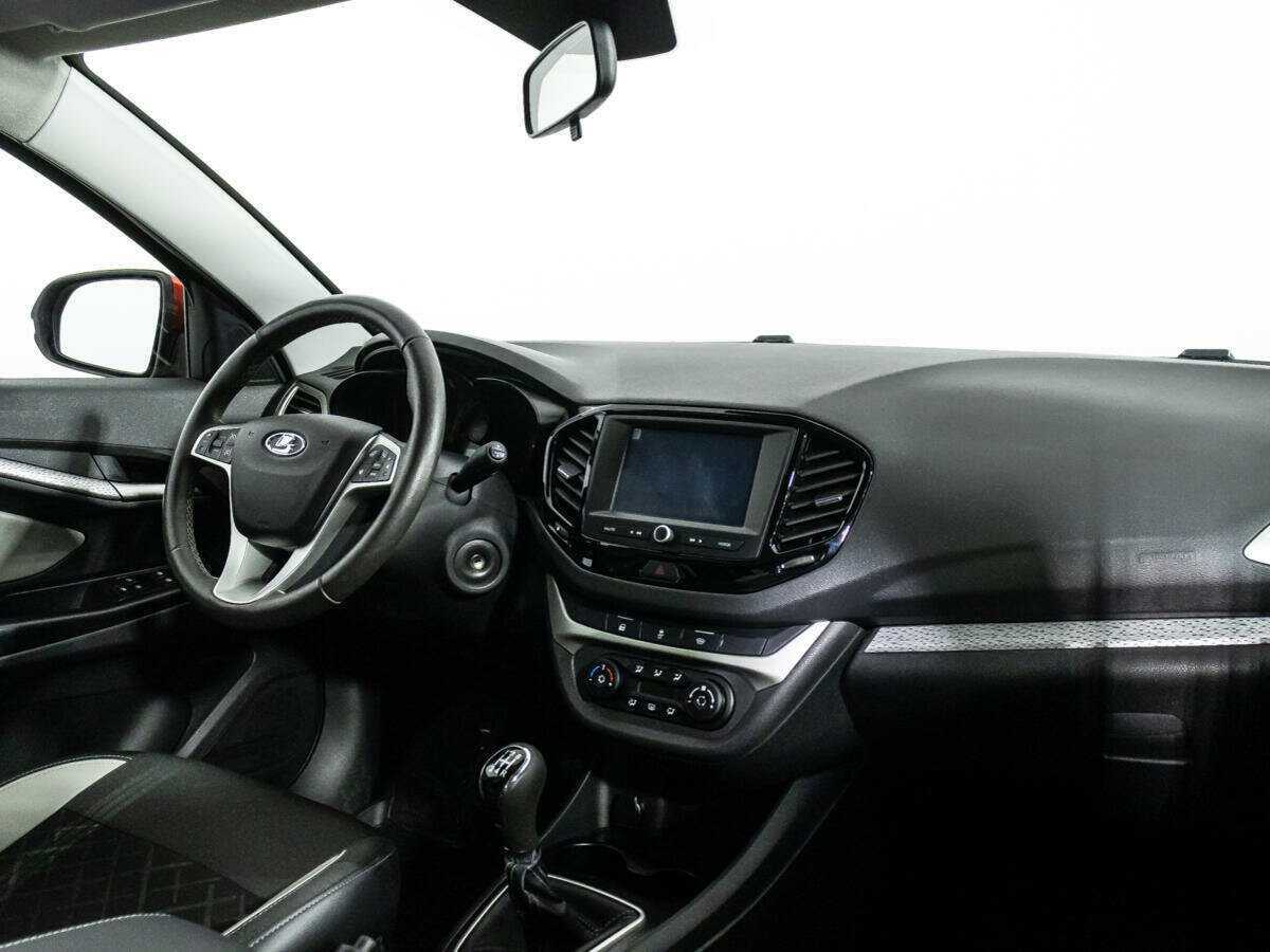 Lada (ВАЗ) Vesta с пробегом — 2021 год. Фото: #8