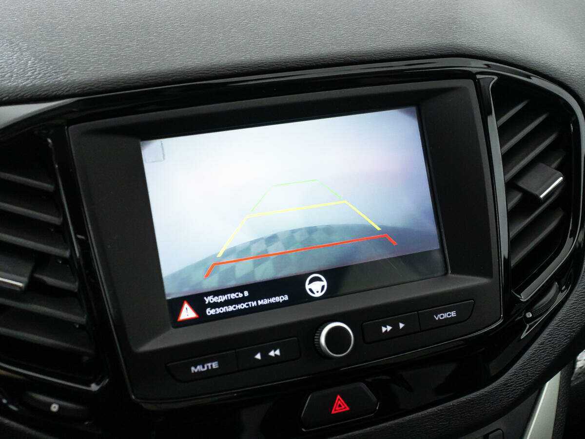 Lada (ВАЗ) Vesta с пробегом — 2021 год. Фото: #15