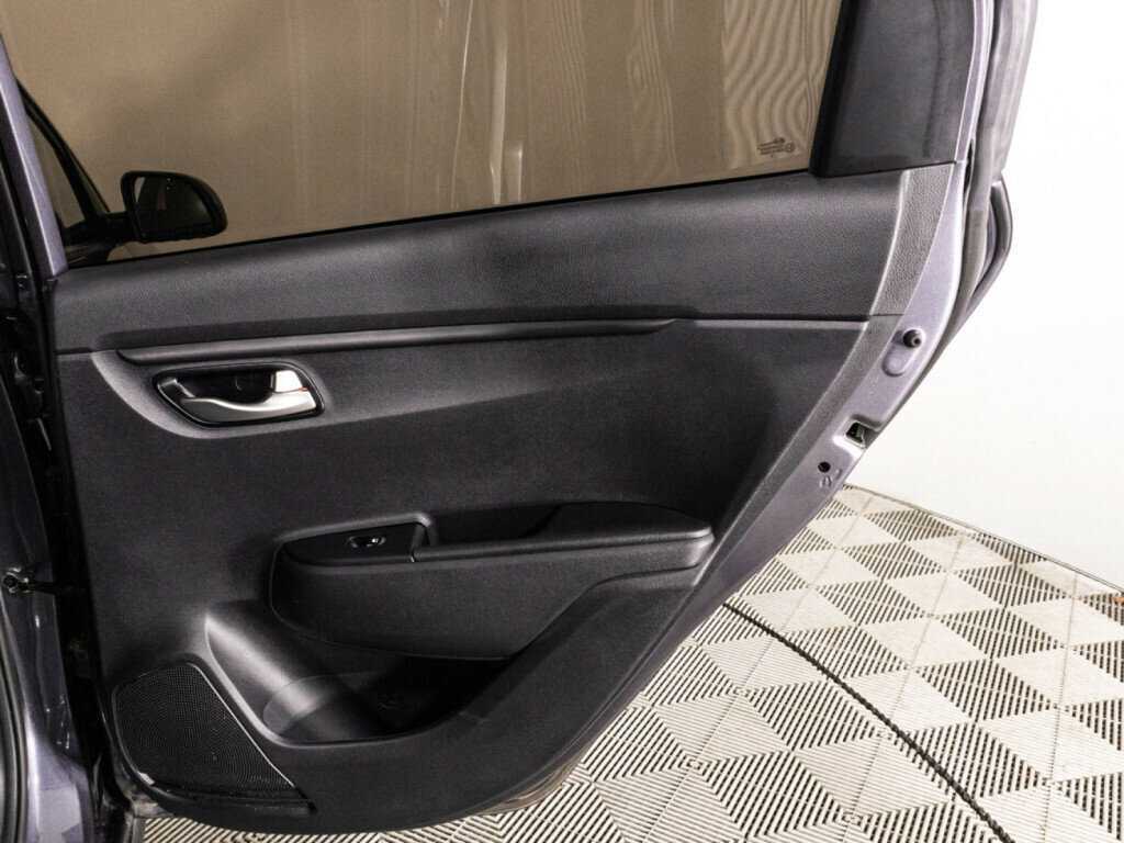 Kia Rio с пробегом — 2021 год. Фото: #24