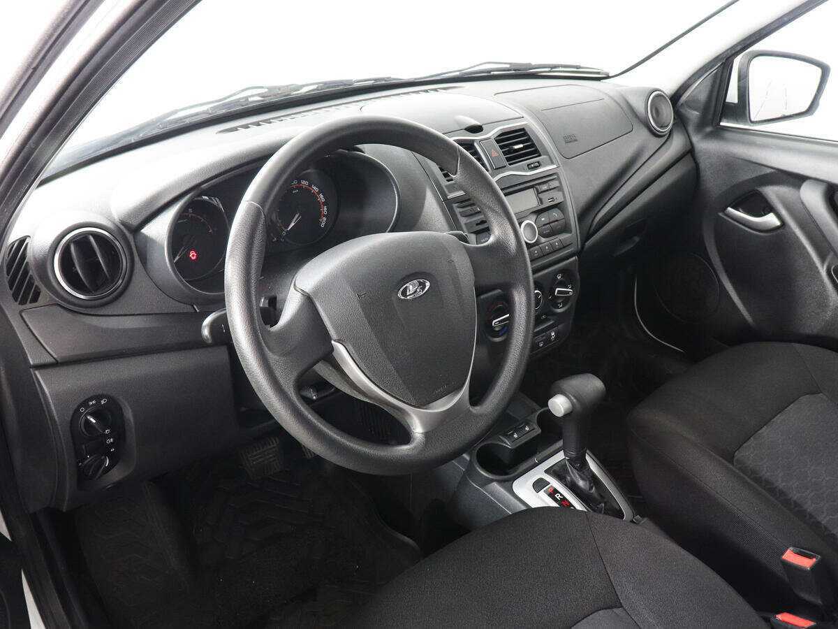 Lada (ВАЗ) Granta с пробегом — 2018 год. Фото: #8