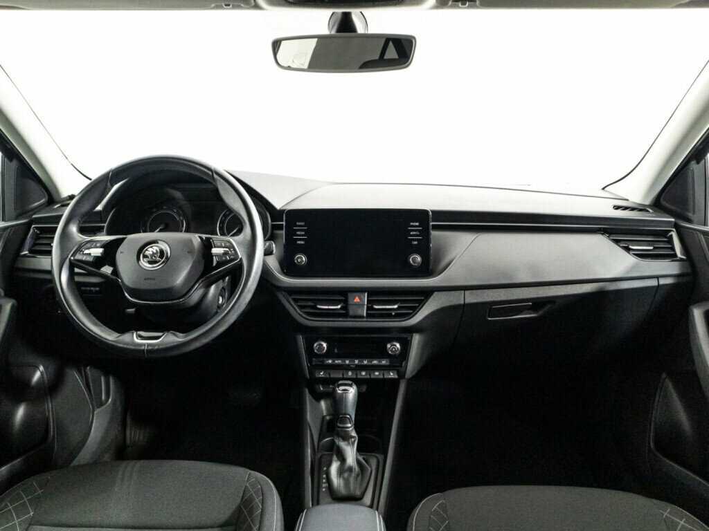 Skoda Rapid с пробегом — 2020 год. Фото: #12