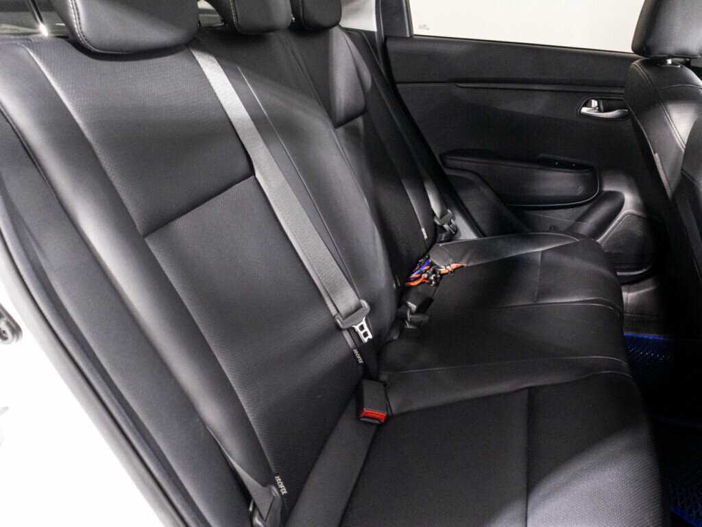 Kia Rio с пробегом — 2021 год. Фото: #9