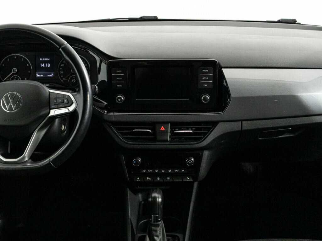 Volkswagen Polo с пробегом — 2020 год. Фото: #12