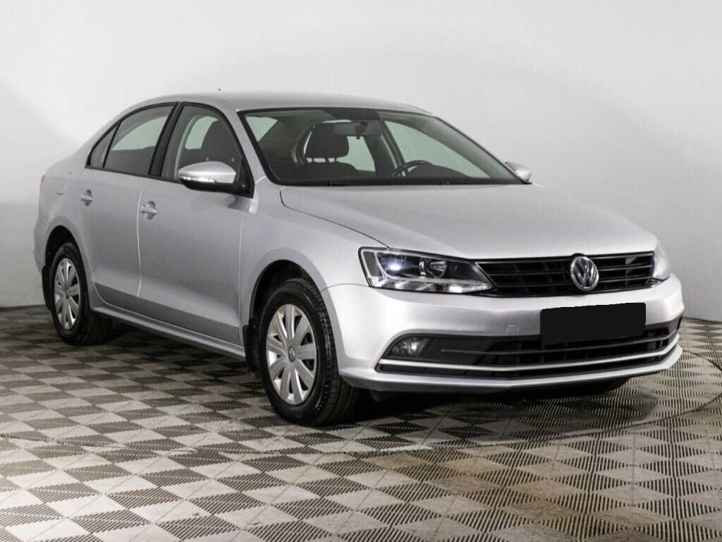 Volkswagen Jetta с пробегом — 2016 год. Фото: #2