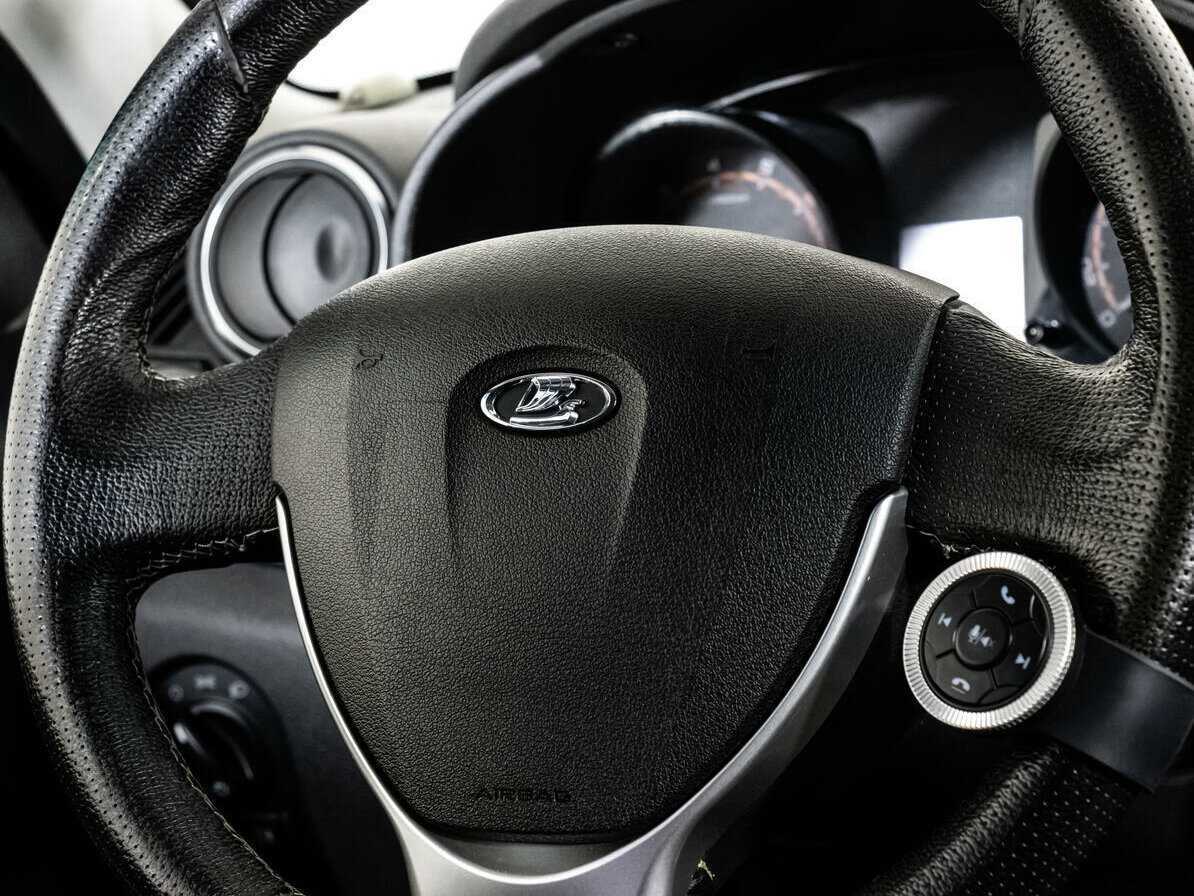 Lada (ВАЗ) Granta с пробегом — 2018 год. Фото: #12