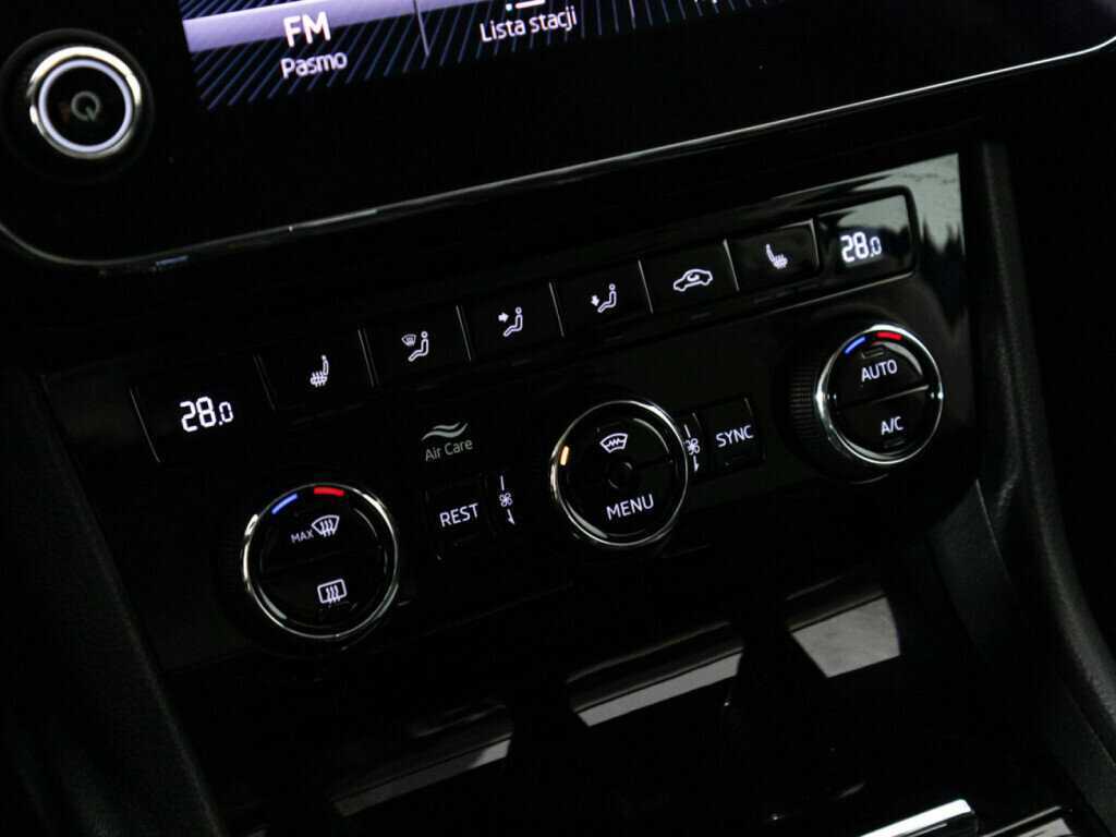 Skoda Superb с пробегом — 2018 год. Фото: #16