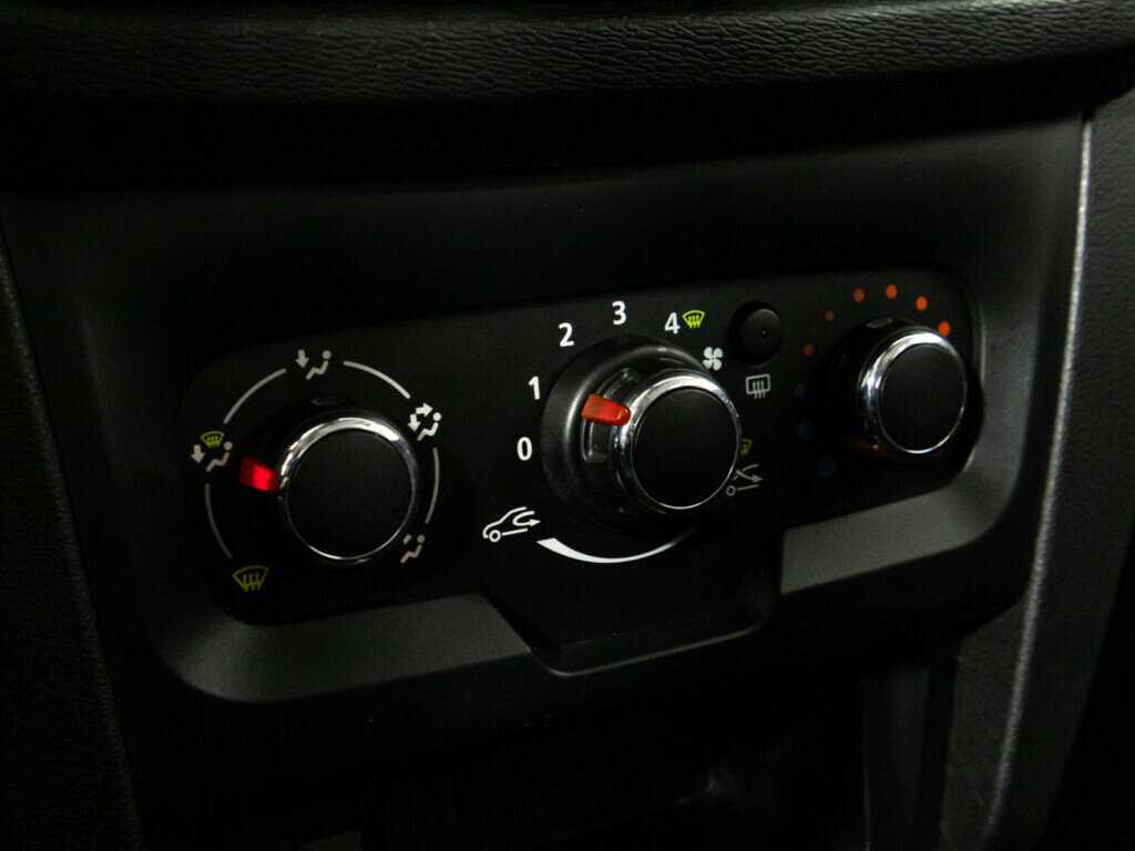 Lada (ВАЗ) XRAY с пробегом — 2017 год. Фото: #14