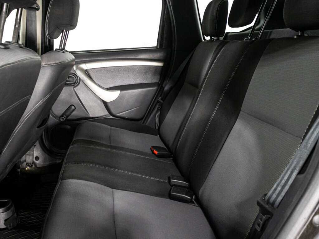 Renault Duster с пробегом — 2014 год. Фото: #8