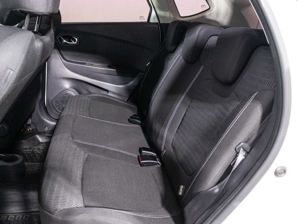Renault Kaptur с пробегом — 2017 год. Фото: #9