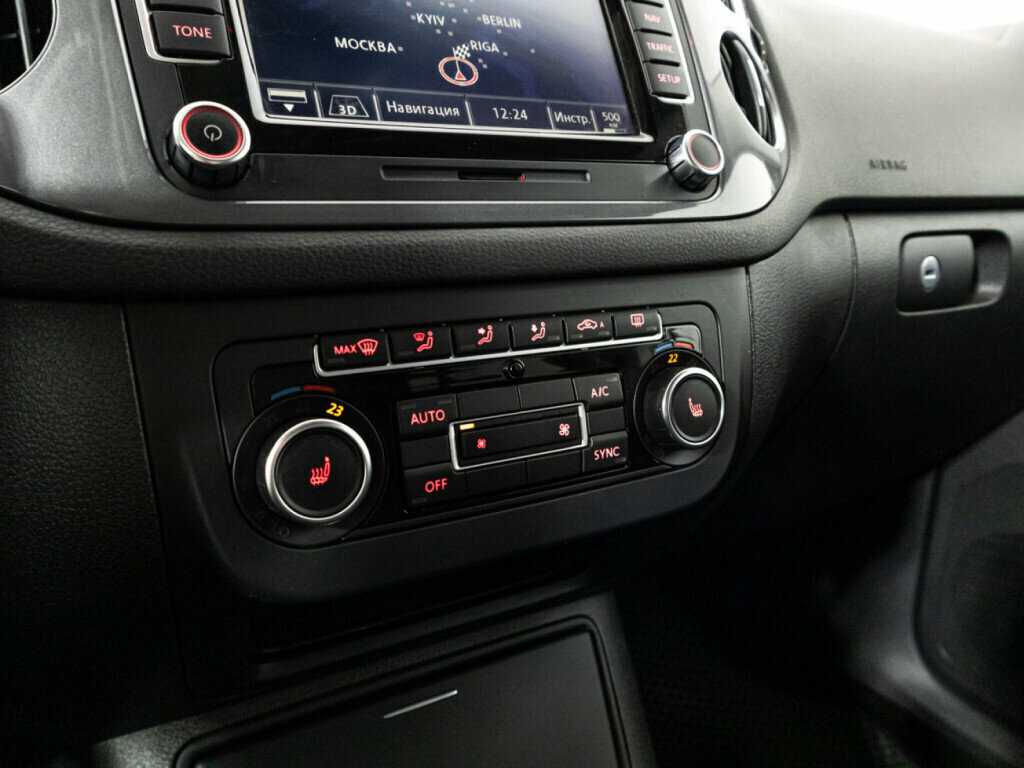 Volkswagen Tiguan с пробегом — 2014 год. Фото: #16