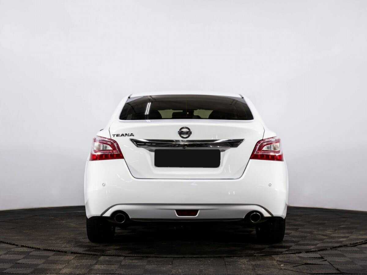 Nissan Teana с пробегом — 2015 год. Фото: #4