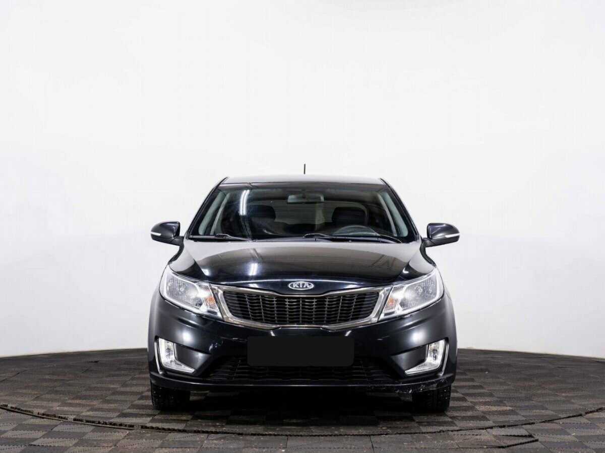 Kia Rio с пробегом — 2012 год. Фото: #1
