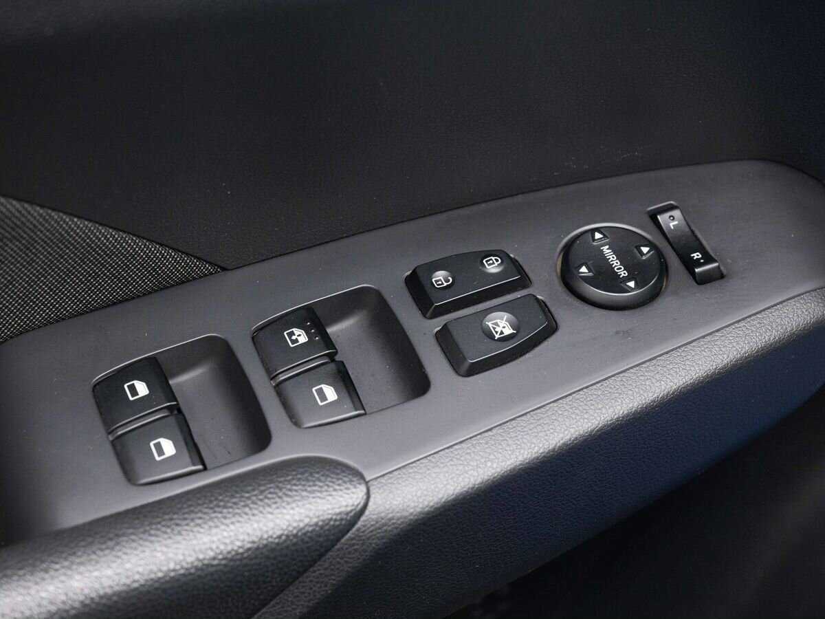 Hyundai Solaris с пробегом — 2018 год. Фото: #19