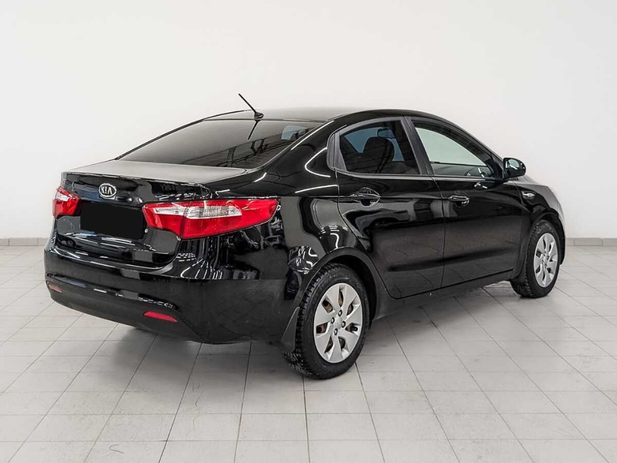 Kia Rio с пробегом — 2012 год. Фото: #4