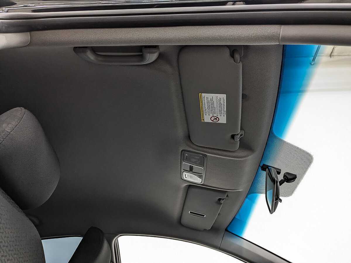 Kia Rio с пробегом — 2012 год. Фото: #22