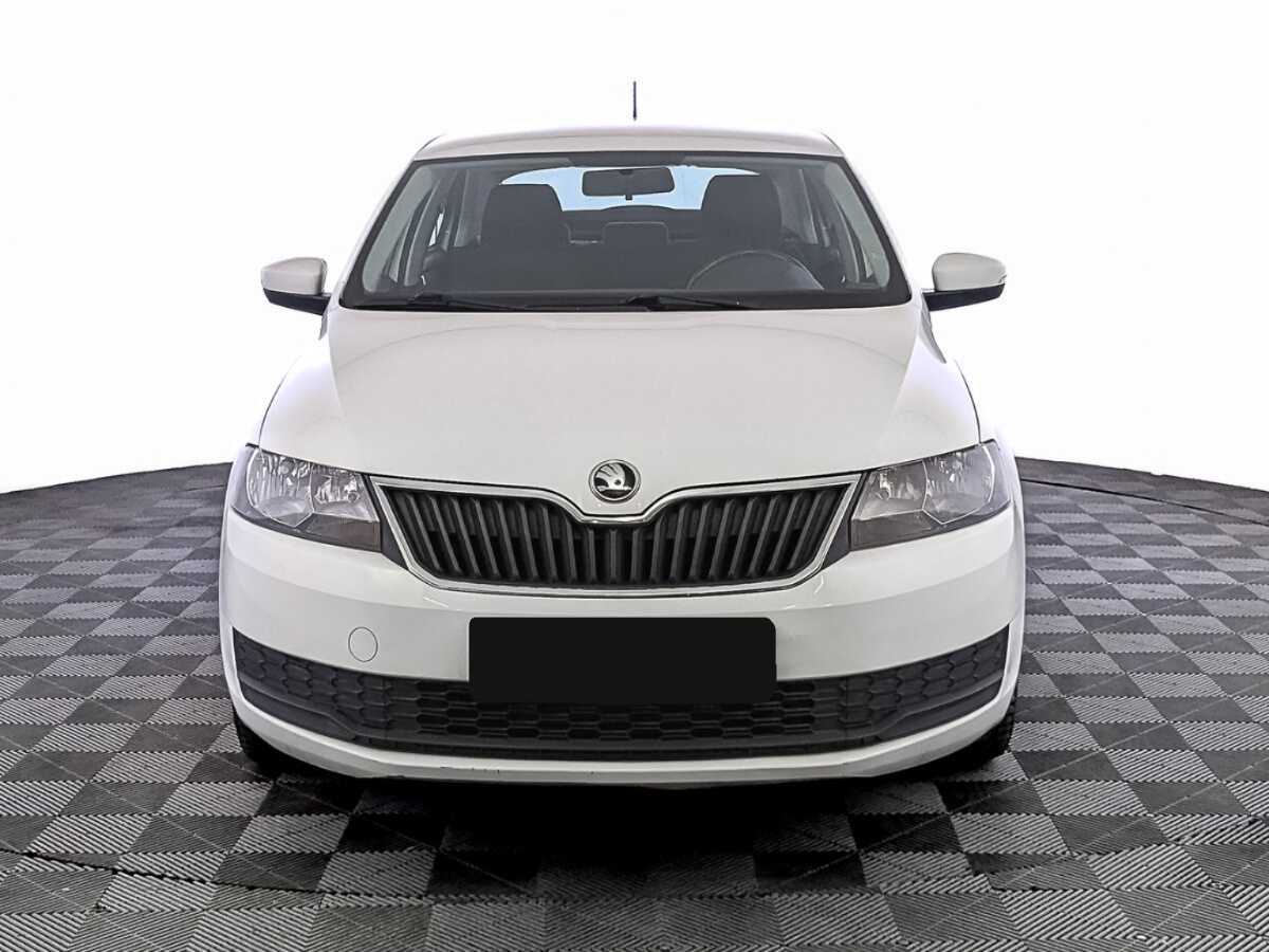 Skoda Rapid с пробегом — 2019 год. Фото: #1