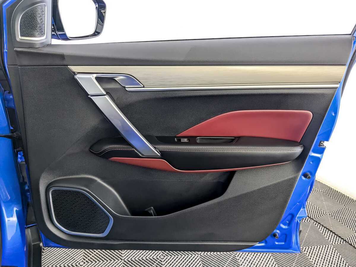 Geely Coolray с пробегом — 2020 год. Фото: #23