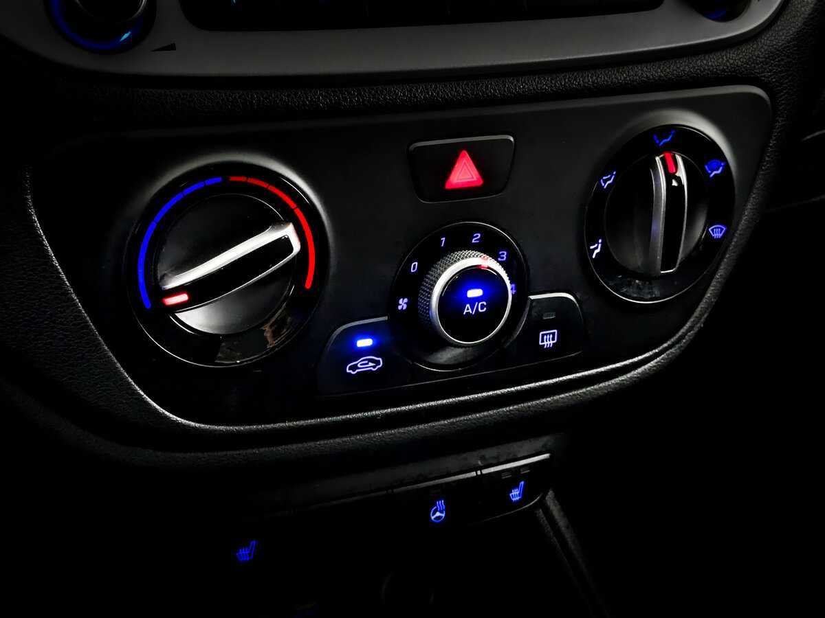 Hyundai Solaris с пробегом — 2018 год. Фото: #23