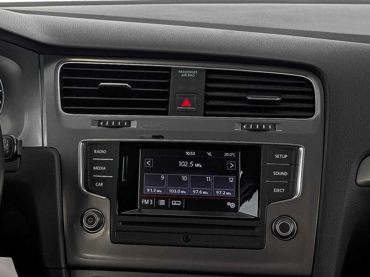 Volkswagen Golf с пробегом — 2014 год. Фото: #16