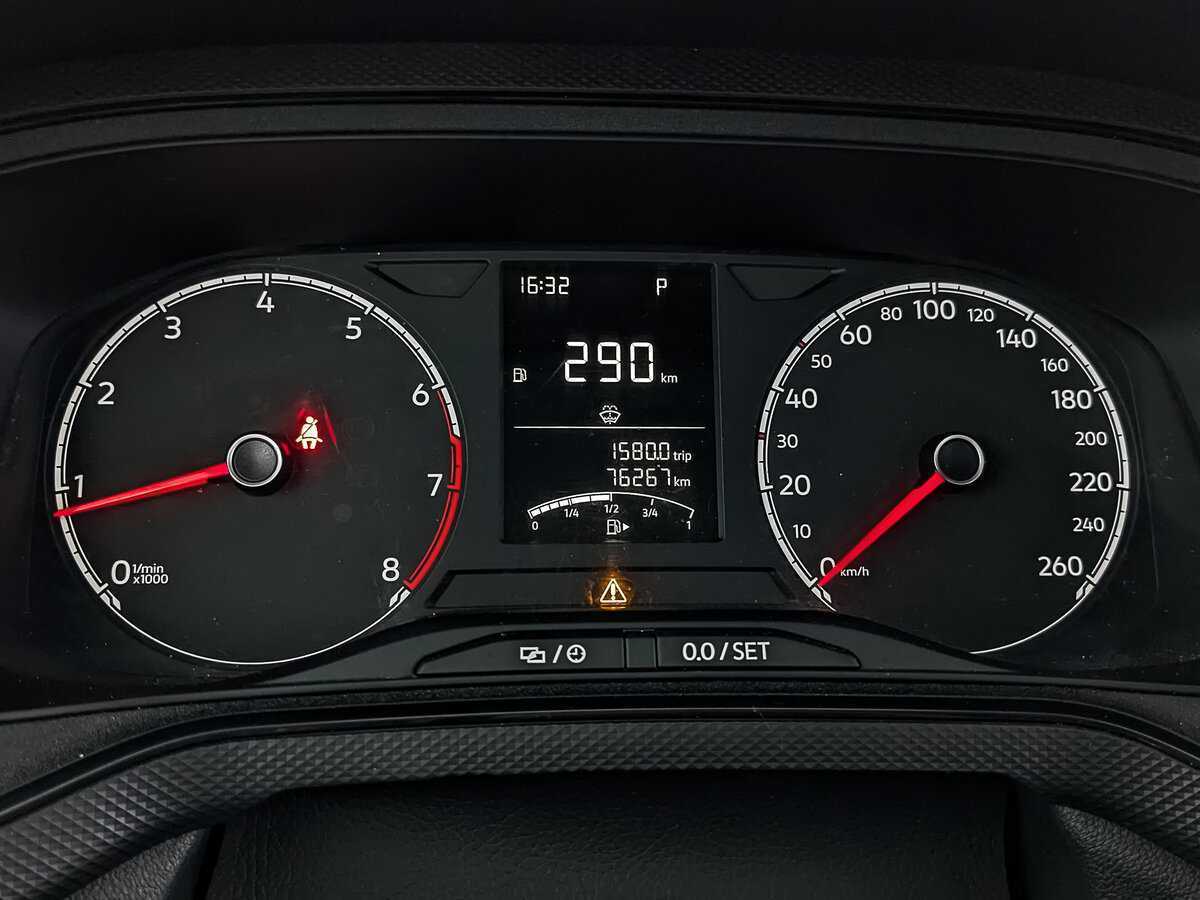 Volkswagen Polo с пробегом — 2021 год. Фото: #13