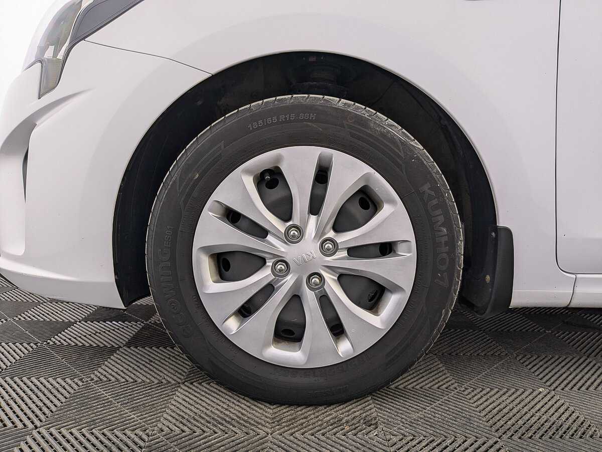 Kia Rio с пробегом — 2021 год. Фото: #11